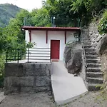 Campismo Rural Vale Dos Moinhos Kemping