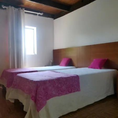 Campismo Rural Vale Dos Moinhos * Geres