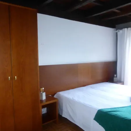 Campismo Rural Vale Dos Moinhos *