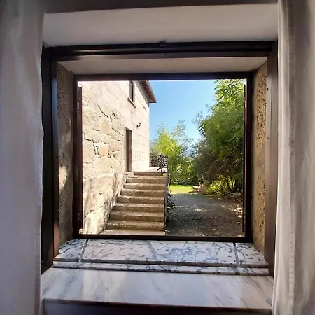 Campismo Rural Vale Dos Moinhos キャンプ場 ジェレス