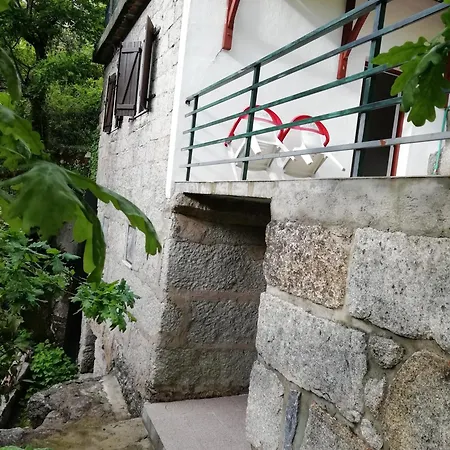 Camping Campismo Rural Vale Dos Moinhos Gerês