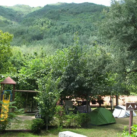 Campismo Rural Vale Dos Moinhos * Geres