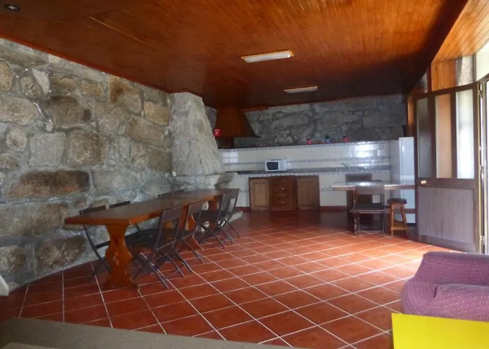 Campismo Rural Vale Dos Moinhos *