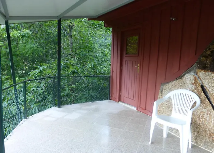 キャンプ場 Campismo Rural Vale Dos Moinhos *