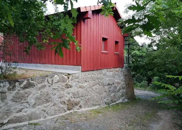 캠프장 Campismo Rural Vale Dos Moinhos 제어스