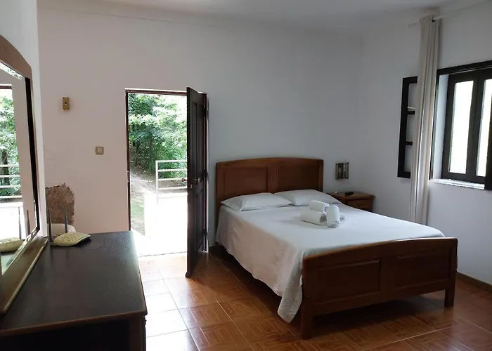 캠프장 Campismo Rural Vale Dos Moinhos 제어스