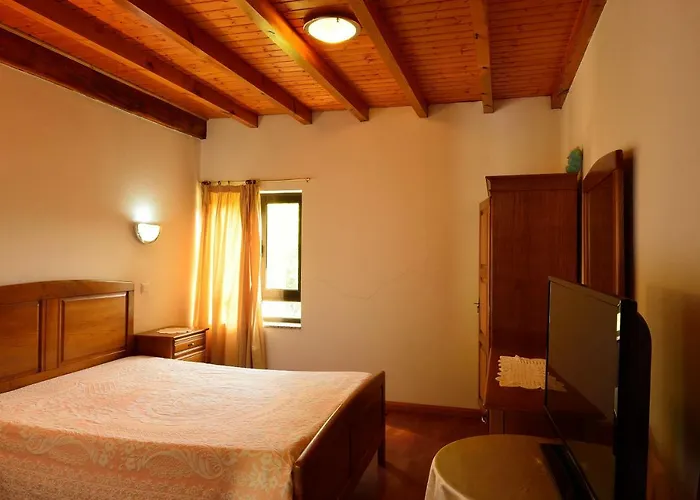 キャンプ場 Campismo Rural Vale Dos Moinhos *