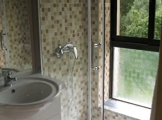 Campismo Rural Vale Dos Moinhos キャンプ場 ジェレス