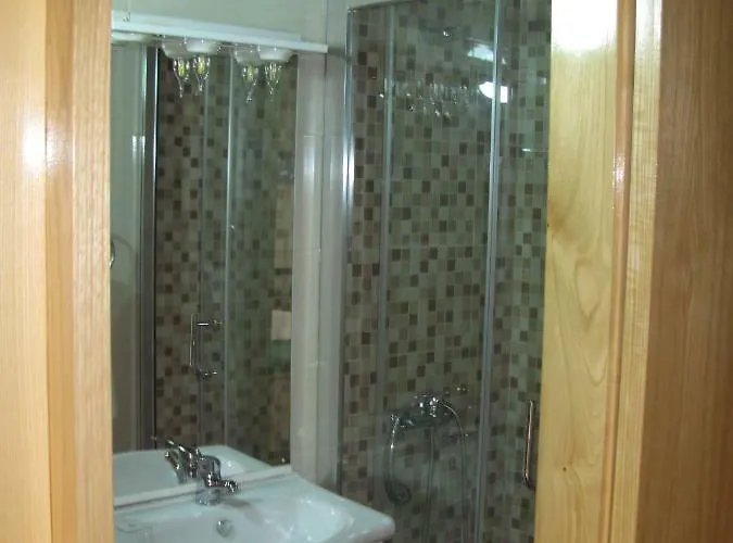 Campismo Rural Vale Dos Moinhos キャンプ場 *